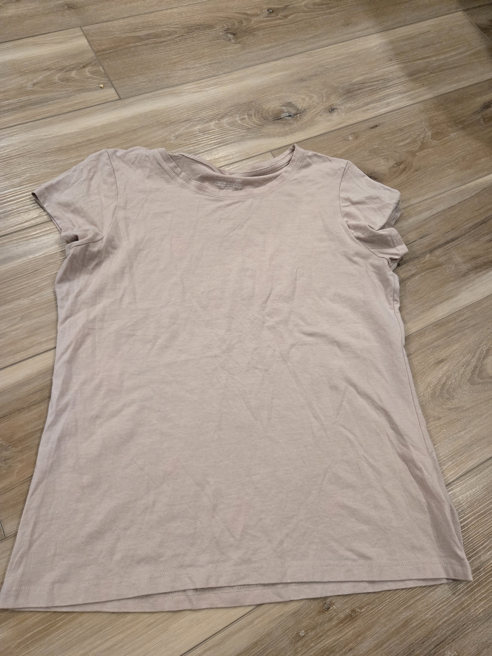 Tahari Short Sleeve Crewneck Tee in Tan